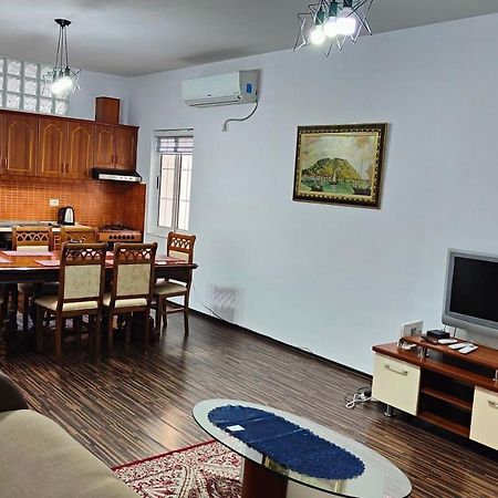 Appartamento Familiare Di Toni Shkoder Exterior photo