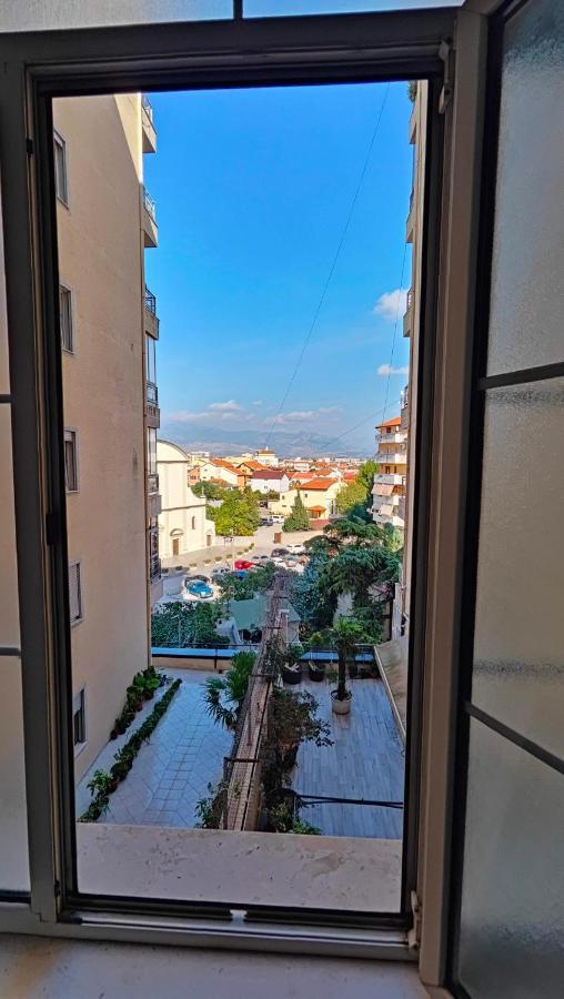 Appartamento Familiare Di Toni Shkoder Exterior photo